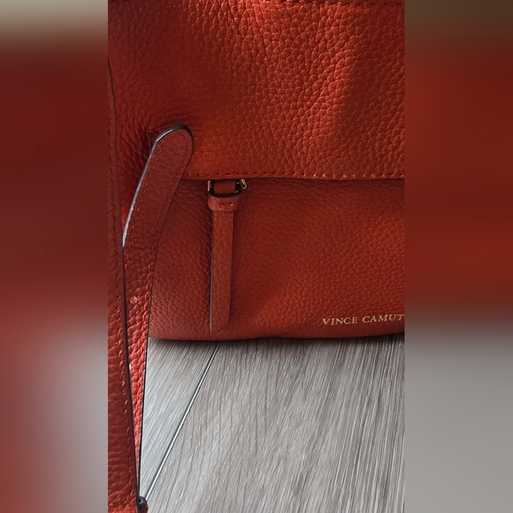 Vince Camuto Gally Crossbody bag Paprika Burnt Red Genuine Leather Gold Hardware - Picture 3 of 12